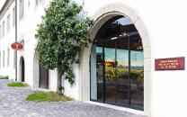 Salem-Schloss-DE-J09-4173