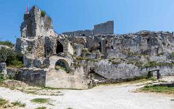 LES BAUX-J17-1478