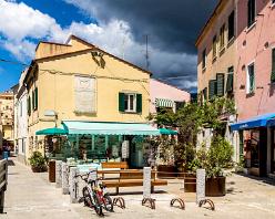 Marina-di-Campo-J15-0373