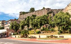 Elba-Portoferraio-J15-0645