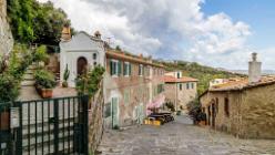 CASTIGLIONE D'PESCAIA-J16-3600